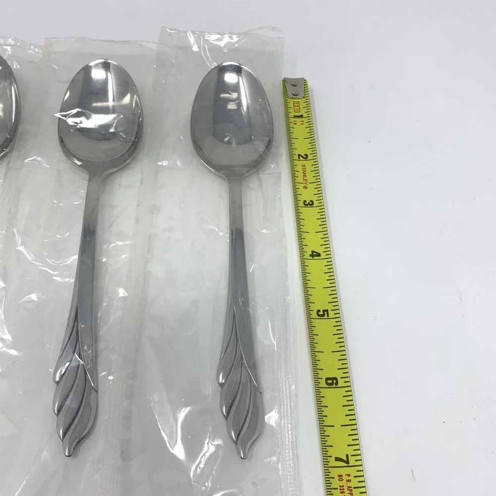 Set of 4 Oneida USA - LIBERTY'S LIGHT Stainless Flatware 6-7/8